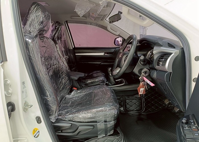 Used 5
                    TOYOTA
                     for Sale Image