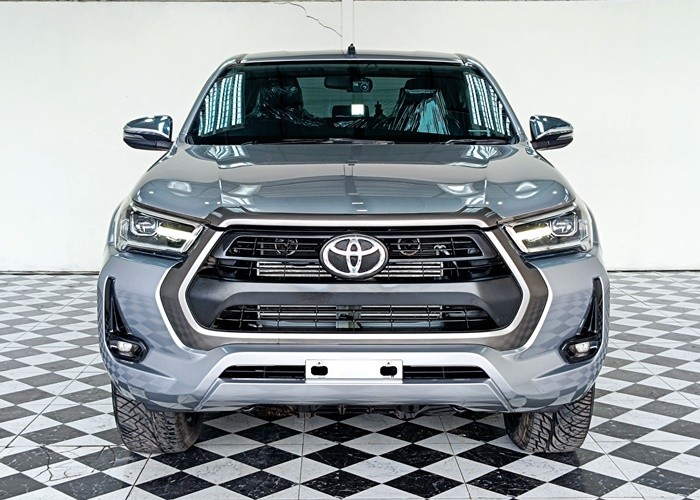 Used 7
                    TOYOTA
                     for Sale Image