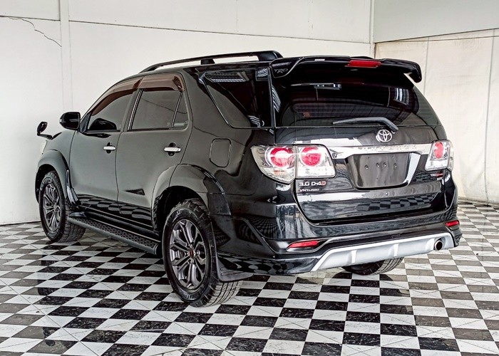 Used 11
                    TOYOTA
                     for Sale Image