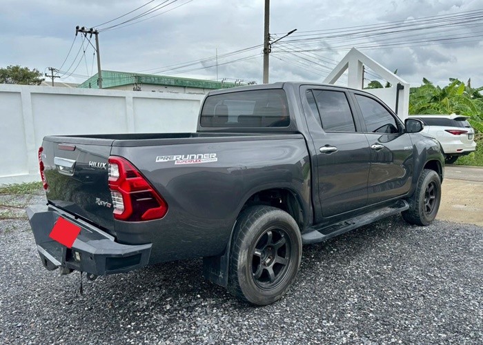 Used 5
                    TOYOTA
                     for Sale Image