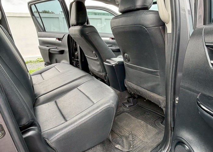 Used 5
                    TOYOTA
                     for Sale Image